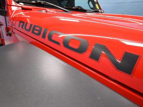 Used 2021 Jeep Wrangler Unlimited Rubicon w/ LED Lighting Group image 38