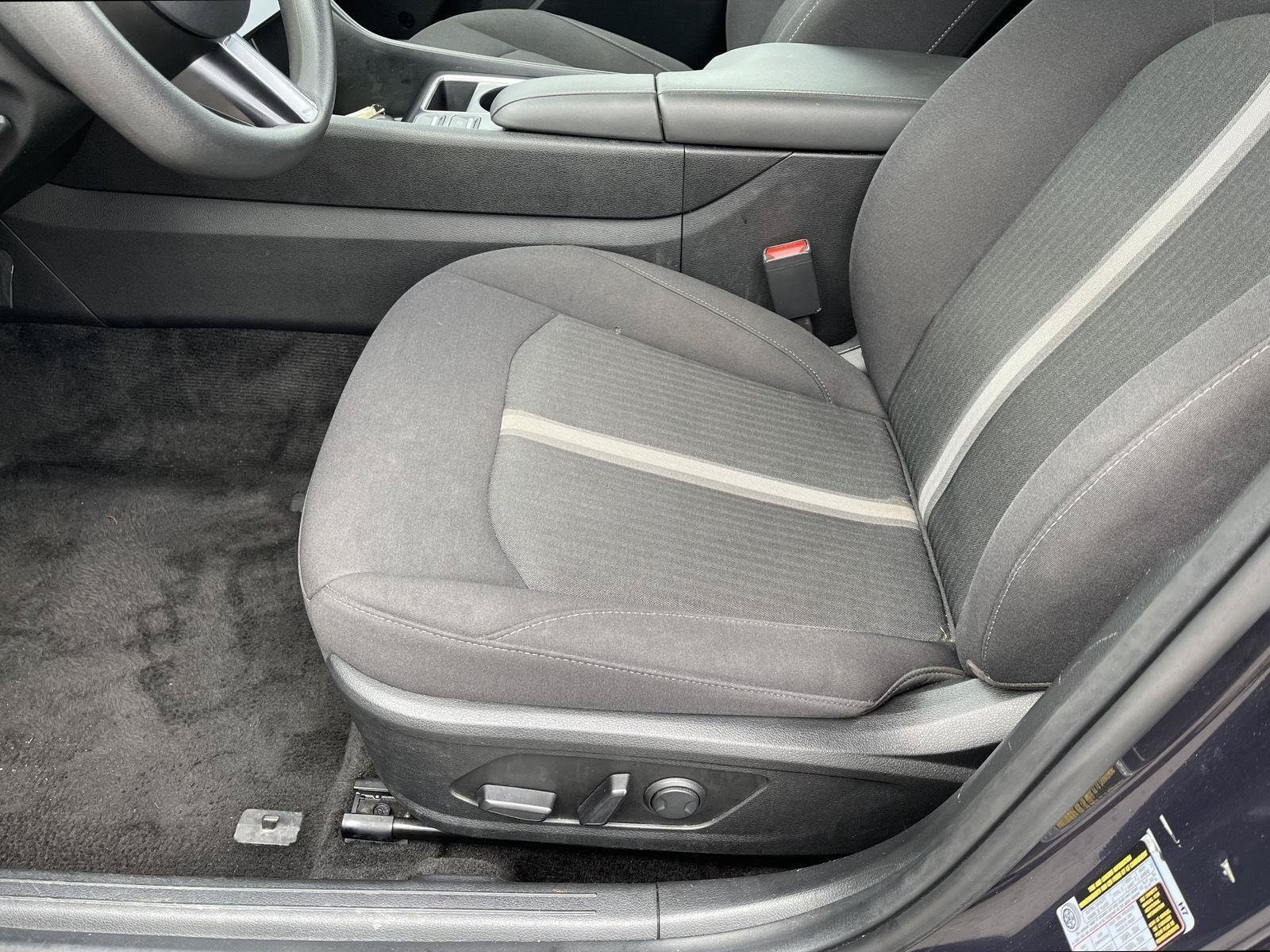 Used 2024 Hyundai Sonata SEL FWD image 3