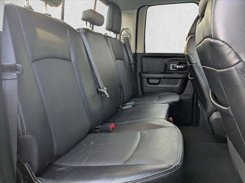 Used 2017 RAM 1500 Laramie image 28