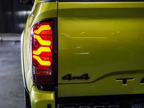 Used 2022 Toyota Tacoma TRD Pro image 92