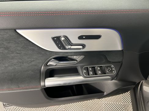 New 2026 Mercedes-Benz GLA 35 AMG 4MATIC image 19