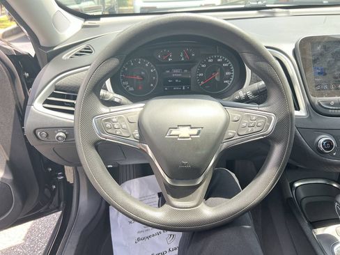 Used 2024 Chevrolet Malibu LT FWD image 18