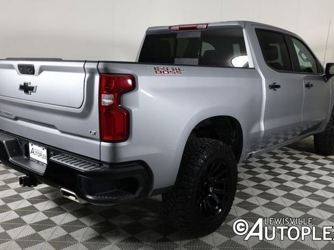 Used 2025 Chevrolet Silverado 1500 LT Trail Boss w/ Convenience Package II image 5