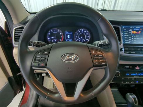 Used 2017 Hyundai Tucson Limited AWD/4WD image 26