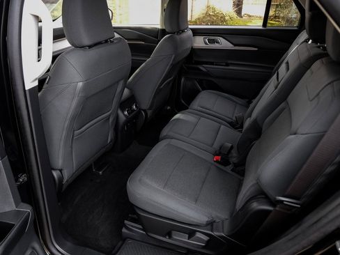 Used 2025 Ford Explorer Active image 49