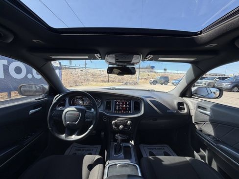 Used 2019 Dodge Charger R/T image 10