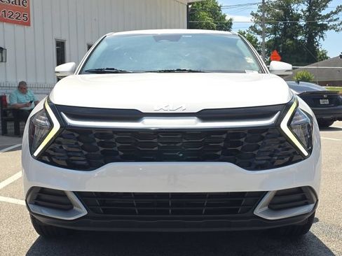 Used 2023 Kia Sportage EX FWD image 7