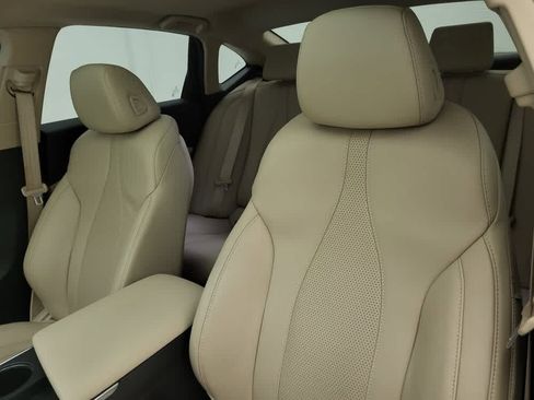 Used 2022 Acura TLX w/ Technology Package FWD image 30