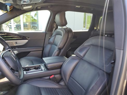 Certified 2024 Lincoln Nautilus Reserve w/ Equipment Group 203A image 21