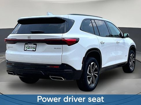 Used 2026 Buick Enclave Sport Touring AWD/4WD image 8