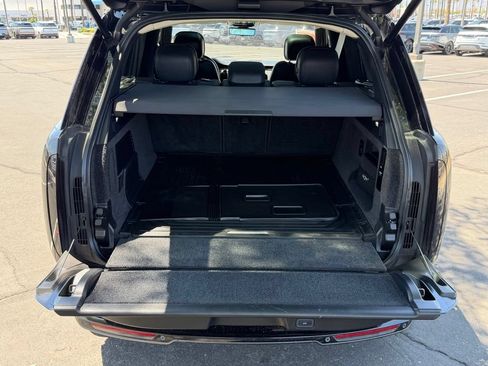 Used 2023 Land Rover Range Rover SE AWD/4WD image 16