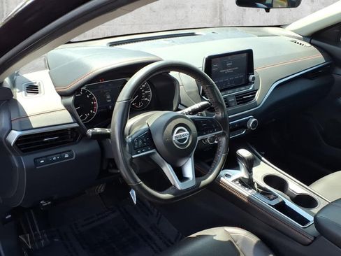 Used 2022 Nissan Altima 2.5 SR FWD image 5