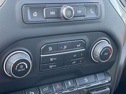 Used 2024 Chevrolet Silverado 2500 Custom w/ Custom Value Package