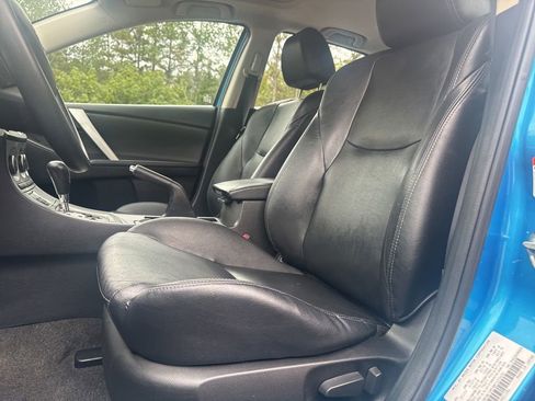 Used 2011 MAZDA MAZDA3 s Grand Touring w/ Tech Pkg image 25