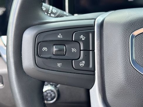Used 2025 GMC Sierra 1500 SLT AWD/4WD image 26