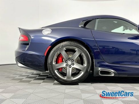 Used 2016 Dodge Viper GTS RWD image 43