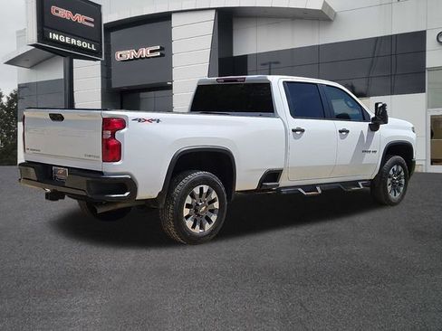 Used 2022 Chevrolet Silverado 2500 Custom w/ Custom Convenience Package AWD/4WD image 21