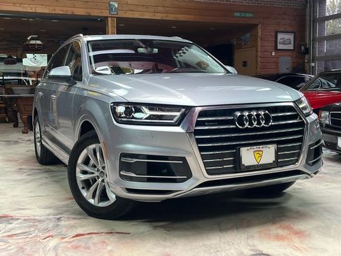 Used 2017 Audi Q7 3.0T Premium Plus AWD/4WD image 4