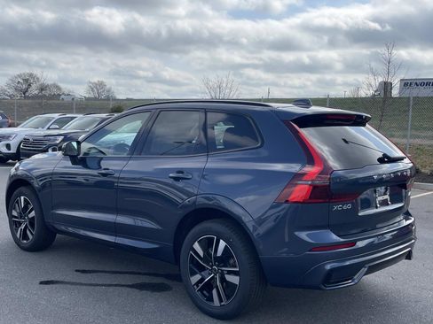 New 2026 Volvo XC60 B5 Core w/ Climate Package image 5