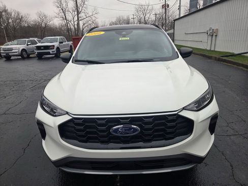 New 2026 Ford Escape ST-Line w/ Tech Pack #1 image 8