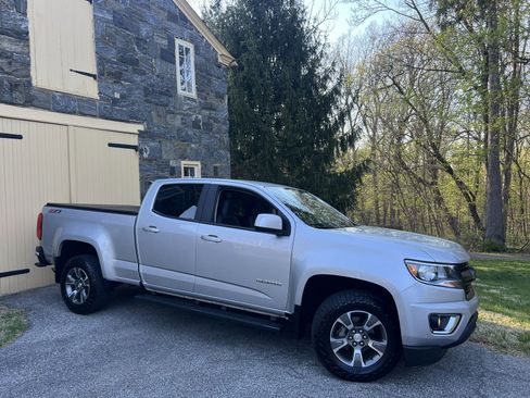 Used 2019 Chevrolet Colorado Z71 image 31