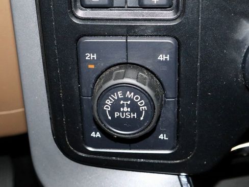 Certified 2023 Ford F150 Lariat w/ Equipment Group 502A High image 32