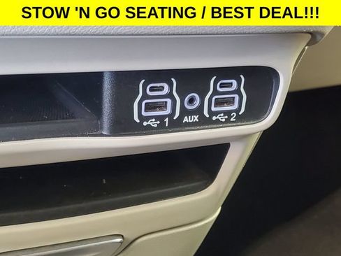 Used 2023 Chrysler Voyager LX FWD image 19