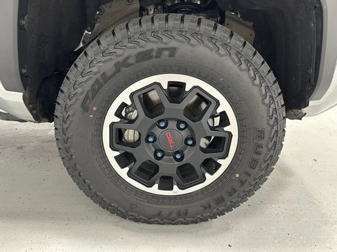 Used 2026 Toyota Tacoma TRD Off-Road AWD/4WD image 62