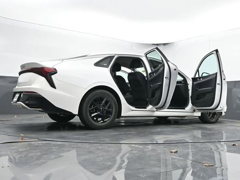Used 2025 Kia K5 LXS image 91