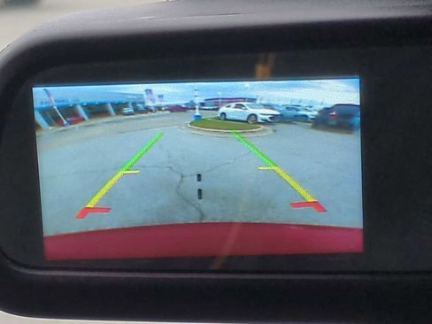 Used 2019 Dodge Journey SE image 14