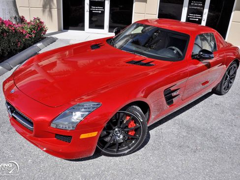 Used 2013 Mercedes-Benz SLS AMG GT Coupe image 37