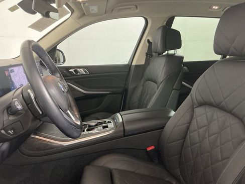 Certified 2023 BMW X7 xDrive40i w/ Premium Package image 22