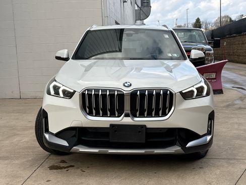 Certified 2025 BMW X1 xDrive28i w/ Technology Package image 2