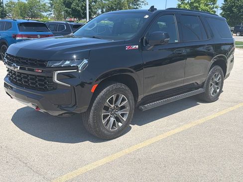 Used 2023 Chevrolet Tahoe Z71 w/ Z71 Off-Road Package AWD/4WD image 3