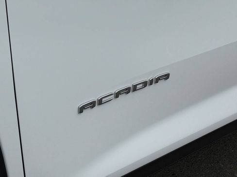 Used 2024 GMC Acadia Elevation AWD/4WD image 34