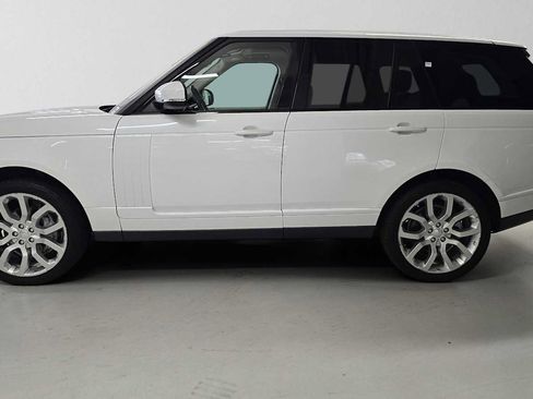 Used 2019 Land Rover Range Rover AWD/4WD image 2