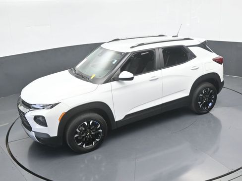 Certified 2023 Chevrolet TrailBlazer LT image 46