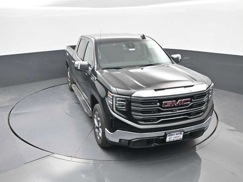 New 2026 GMC Sierra 1500 SLT w/ SLT Premium Plus Package AWD/4WD image 31