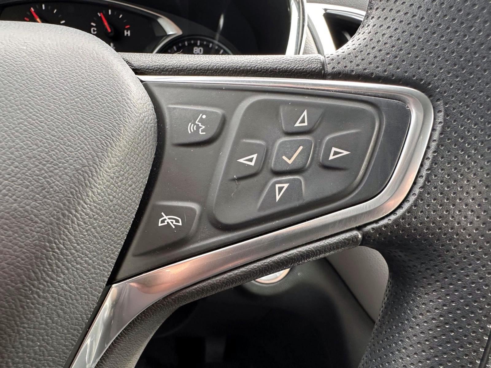 Used 2023 Chevrolet Equinox LS w/ LS Convenience Package AWD/4WD image 17