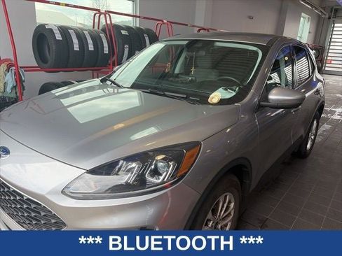 Used 2021 Ford Escape SE w/ Convenience Package image 4