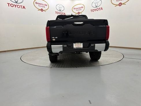 Used 2023 Toyota Tundra Limited w/ Power Package AWD/4WD image 7