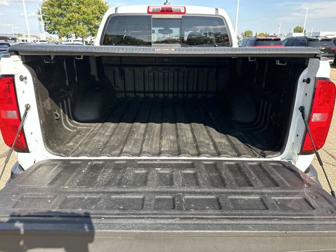 Certified 2019 Chevrolet Colorado ZR2 w/ Colorado ZR2 Bison Edition image 11