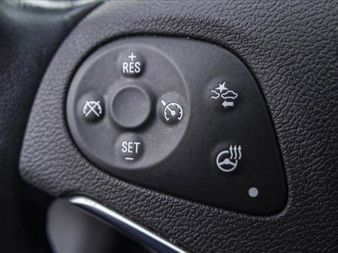 Used 2016 Chevrolet Impala LTZ w/ Enhanced Convenience Package image 14