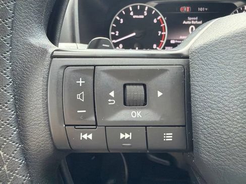 Used 2026 Nissan Rogue S FWD image 30