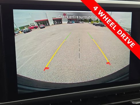 Used 2025 Jeep Wrangler Sport AWD/4WD image 17