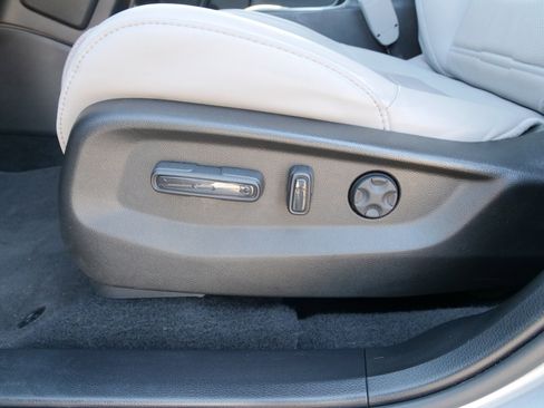 Used 2022 Honda CR-V EX-L image 17