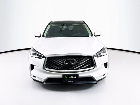 Used 2023 INFINITI QX50 Luxe FWD image 2