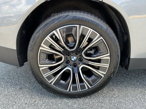 Certified 2025 BMW X3 xDrive30i w/ Convenience Package image 23