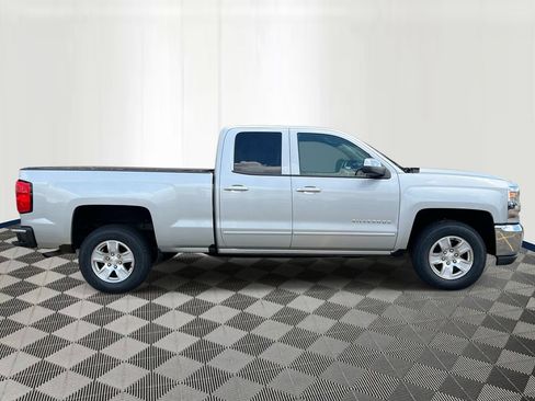 Used 2017 Chevrolet Silverado 1500 LT w/ All Star Edition RWD image 5