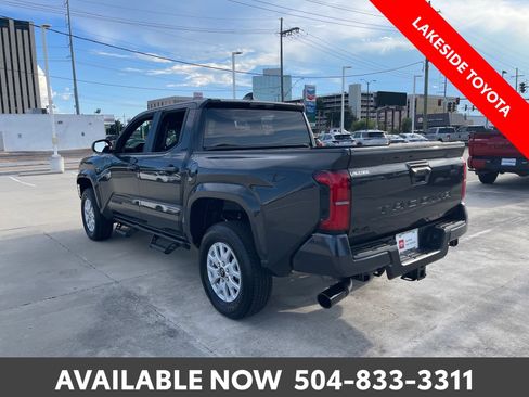 Certified 2026 Toyota Tacoma SR5 AWD/4WD image 4